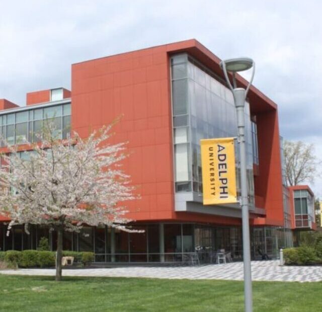 Adelphi-University-2-1024x683